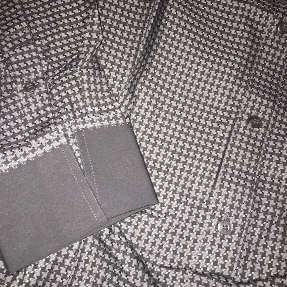 💚❤️ NWT Murano Houndstooth Black Grey Dress Shirt - Picture 6 of 6